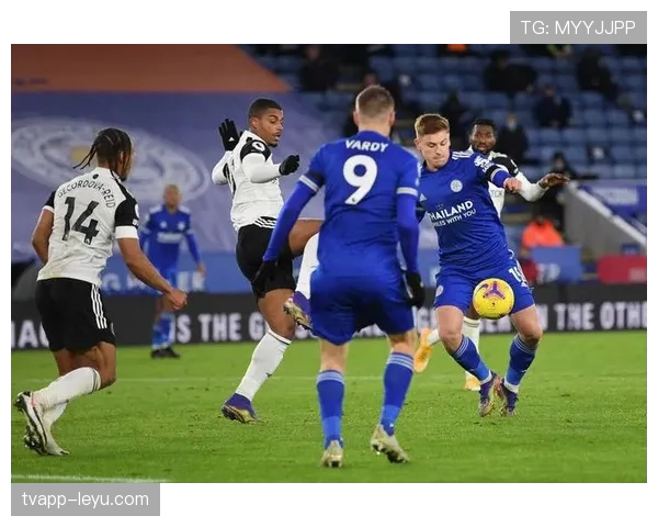 莱斯特城2025赛季英超表现抢眼，强势复苏剑指昔日辉煌